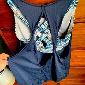 Lululemon Strappy Crisscross Bra Top And Tank Set